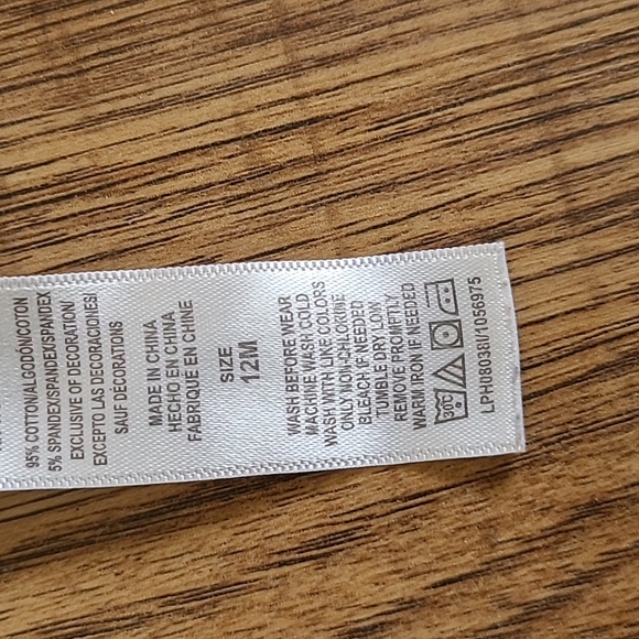 Baby Hoody with Lightening Bolts - Picture 6 of 6